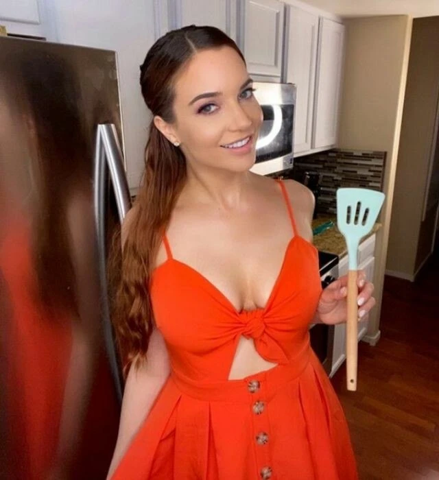 Princessathena01 Profile image 1