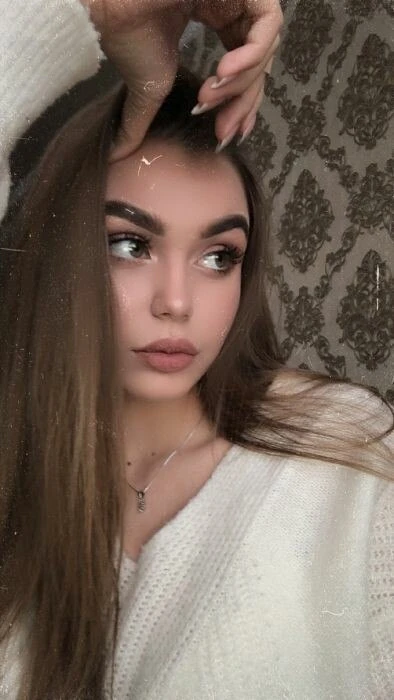 redrose809 Profile image 1