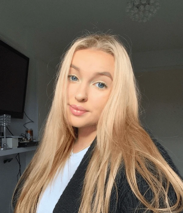 Emilia_Br Profile image 1