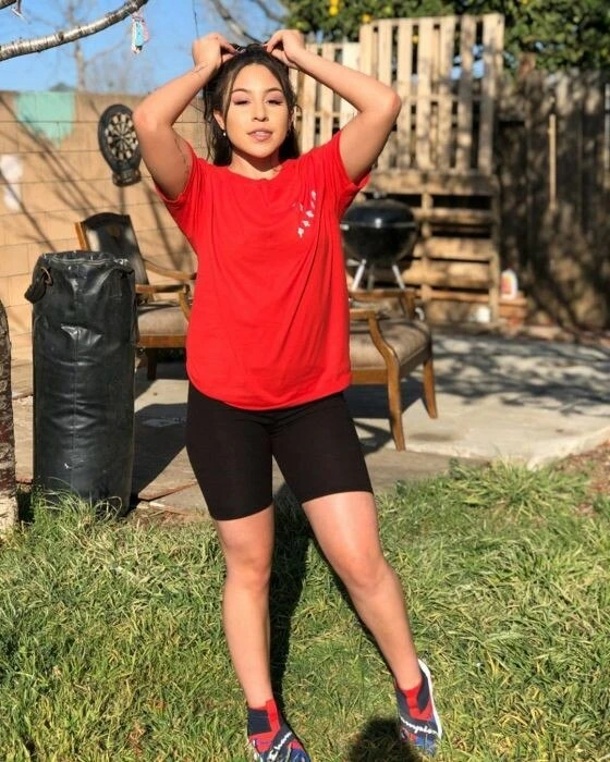 Laila145 Profile image 3