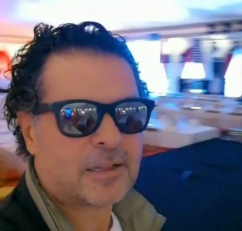 RonnieHodkiewicz50 Profile image 1