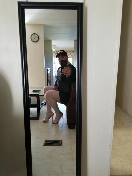 MikeMo86 Profile image 3