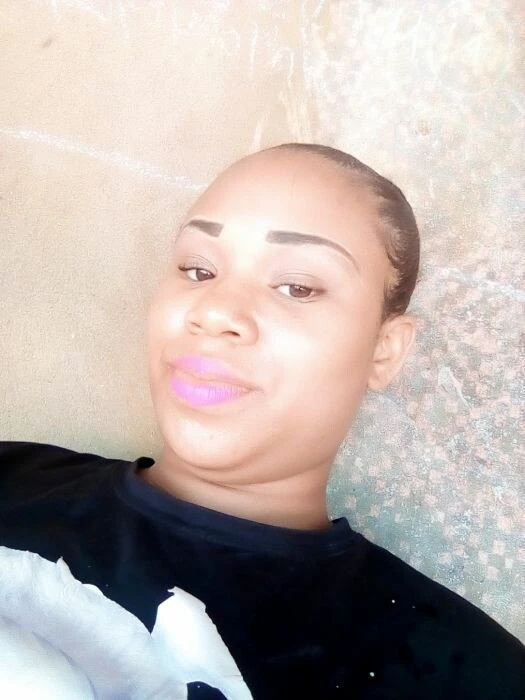 PetiteandThai Profile image 2