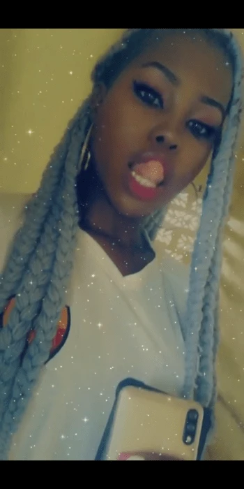 Sweet_chanel100 Profile image 1