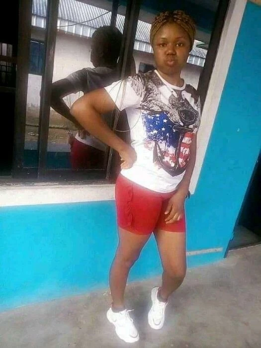 alexaa9933 Profile image 2