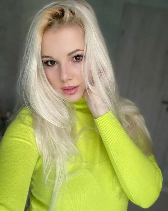 babyg1r1xo Profile image 2